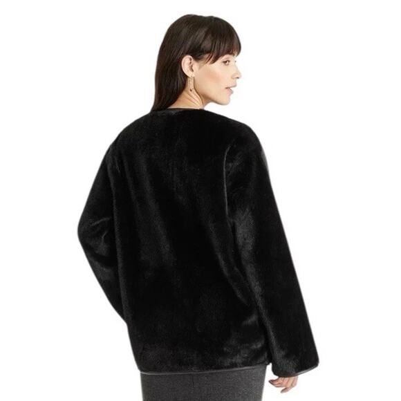 Universal Thread Women's Faux Fur Black Coat Size XL - Picture 2 of 9
